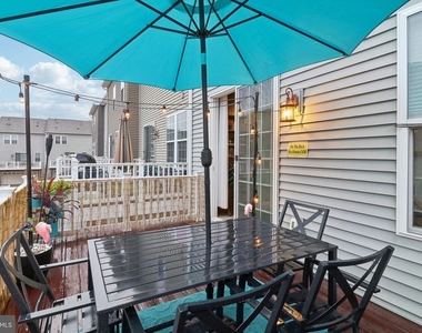 9509 Bent Creek Place - Photo Thumbnail 46