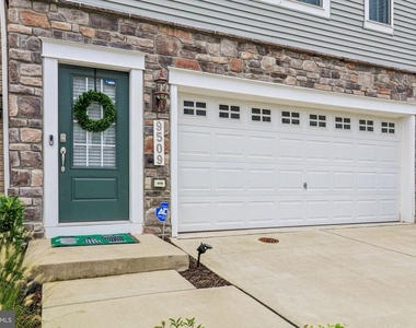 9509 Bent Creek Place - Photo Thumbnail 54