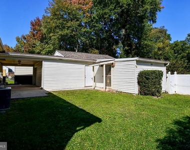 6011 Carter Avenue - Photo Thumbnail 22