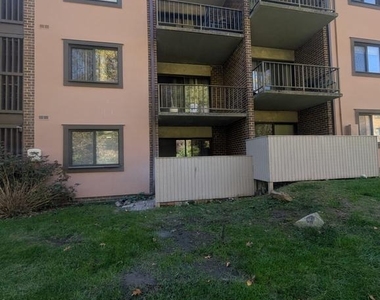6065 Majors Lane - Photo Thumbnail 17