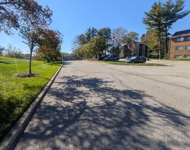 6065 Majors Lane - Photo Thumbnail 19