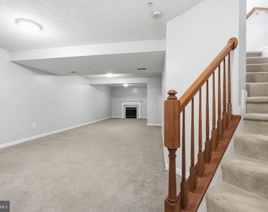3163 Freestone Court - Photo Thumbnail 33