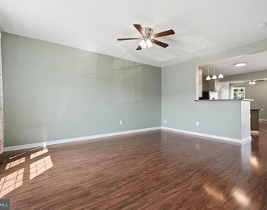 3163 Freestone Court - Photo Thumbnail 5