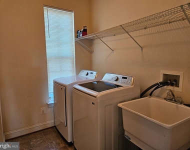 222 Whirlaway Lane - Photo Thumbnail 19