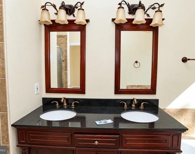4303 Huntshire Road - Photo Thumbnail 23