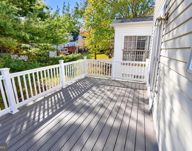 4303 Huntshire Road - Photo Thumbnail 7