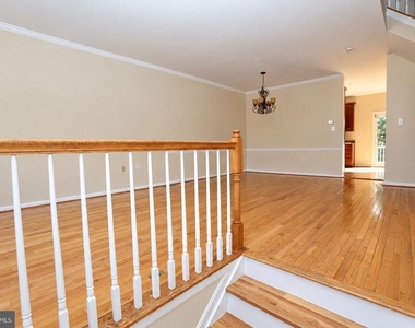 4303 Huntshire Road - Photo Thumbnail 2