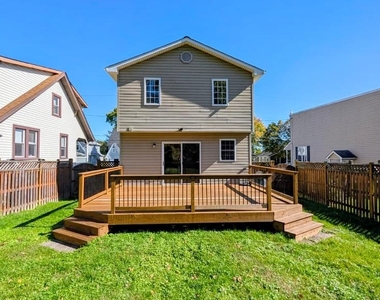 8 Glenwood Ave - Photo Thumbnail 21
