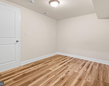 308 Elrino Street - Photo Thumbnail 25