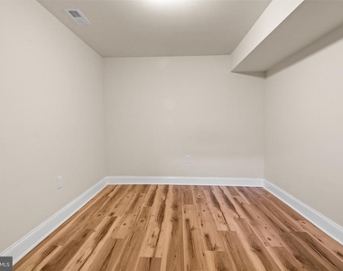 308 Elrino Street - Photo Thumbnail 26