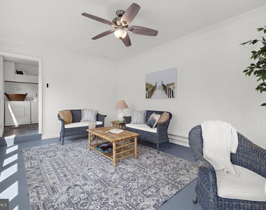 402 S Cherry Grove Avenue - Photo Thumbnail 23
