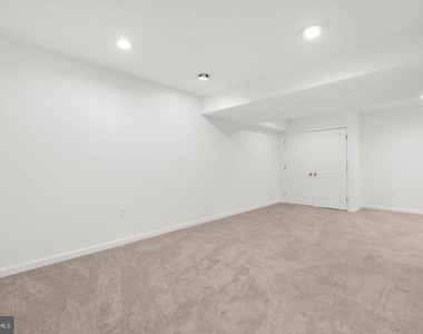 402 S Cherry Grove Avenue - Photo Thumbnail 37