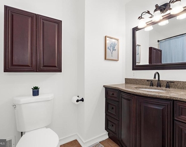 402 S Cherry Grove Avenue - Photo Thumbnail 29