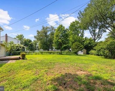 402 S Cherry Grove Avenue - Photo Thumbnail 57