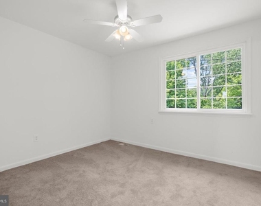 402 S Cherry Grove Avenue - Photo Thumbnail 32