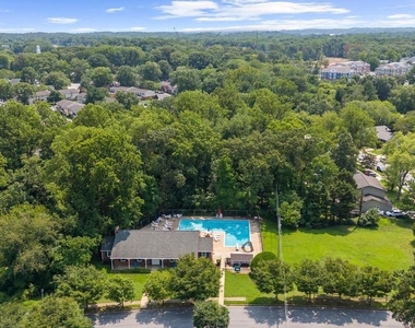 402 S Cherry Grove Avenue - Photo Thumbnail 52