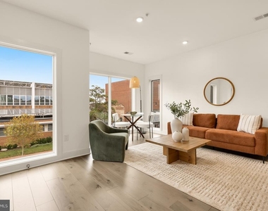 2812 Georgia Avenue Nw - Photo Thumbnail 6