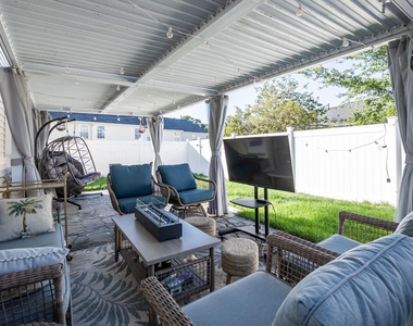 525 Writers Way - Photo Thumbnail 29