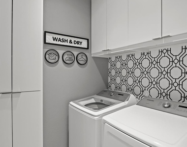 353 Capstone Rd - Photo Thumbnail 9
