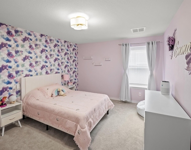 353 Capstone Rd - Photo Thumbnail 19