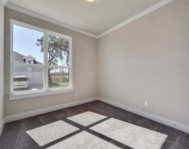13701 Ronald W Reagan Blvd - Photo Thumbnail 20