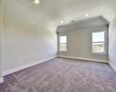 13701 Ronald W Reagan Blvd - Photo Thumbnail 22