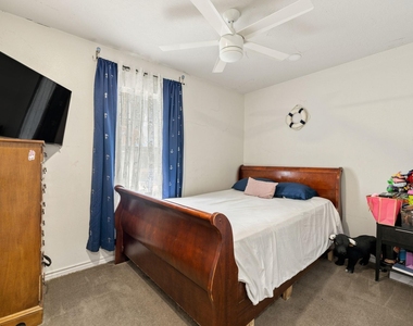 309 E Parsons St - Photo Thumbnail 17