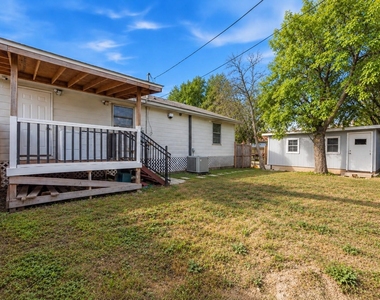 309 E Parsons St - Photo Thumbnail 28