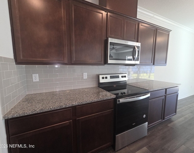 14658 Lattice Court - Photo Thumbnail 12