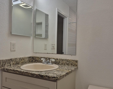 85 Debarry Avenue - Photo Thumbnail 14