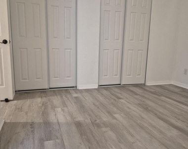 85 Debarry Avenue - Photo Thumbnail 12