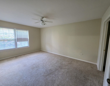 2911 Bartlett Court - Photo Thumbnail 7