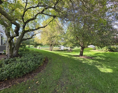2911 Bartlett Court - Photo Thumbnail 14