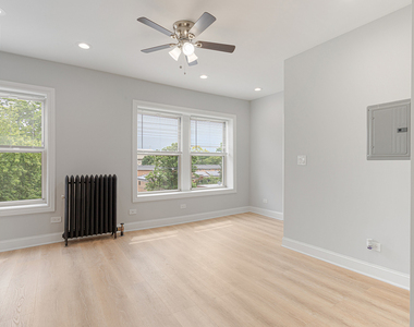 1631 W Chase Avenue - Photo Thumbnail 5