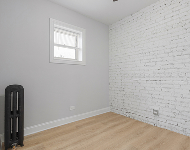 1631 W Chase Avenue - Photo Thumbnail 7