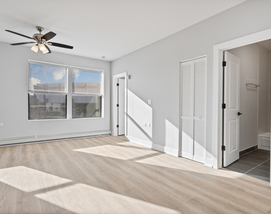 1625 W Howard Avenue - Photo Thumbnail 4
