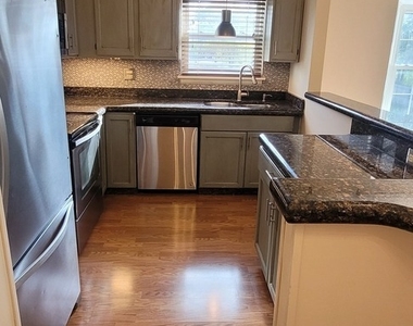 156 W Golf Road - Photo Thumbnail 2