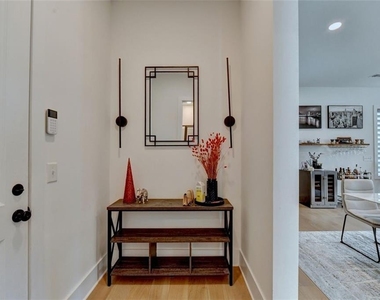 1205 Westshore Drive - Photo Thumbnail 8