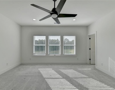 1205 Westshore Drive - Photo Thumbnail 20