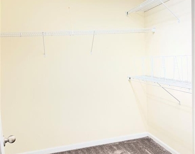 3380 Archgate Ct - Photo Thumbnail 20