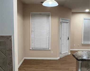 3380 Archgate Ct - Photo Thumbnail 6