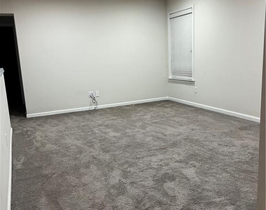3380 Archgate Ct - Photo Thumbnail 19