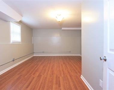2945 River Bend Drive - Photo Thumbnail 10
