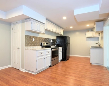 2945 River Bend Drive - Photo Thumbnail 4