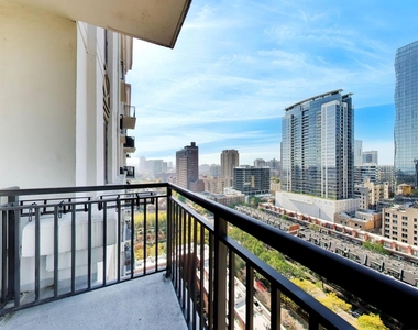 1322 S Prairie Avenue - Photo Thumbnail 3