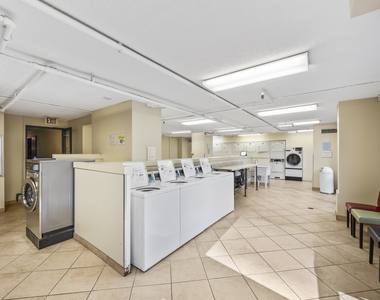 440 N Wabash Avenue - Photo Thumbnail 15
