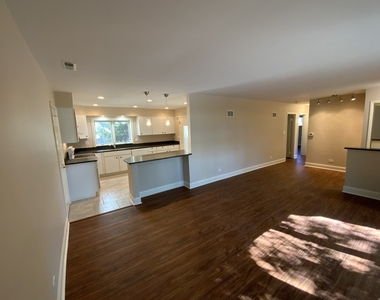 7440 W Everell Avenue - Photo Thumbnail 7