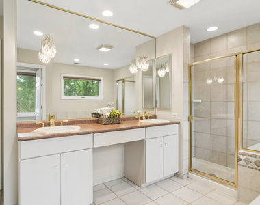 2059 Sheridan Road - Photo Thumbnail 16