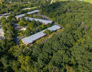 200 Willow Lane - Photo Thumbnail 26