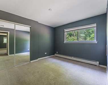 200 Willow Lane - Photo Thumbnail 12